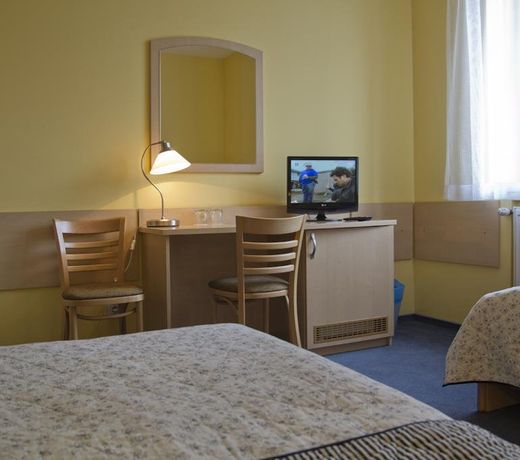 Hotel Łabędy