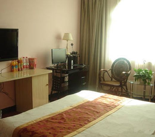 Yijia Express Hotel