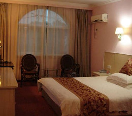Yijia Express Hotel