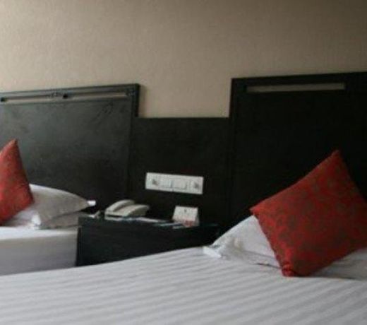 Wuyi Hopeswan Holiday Hotel