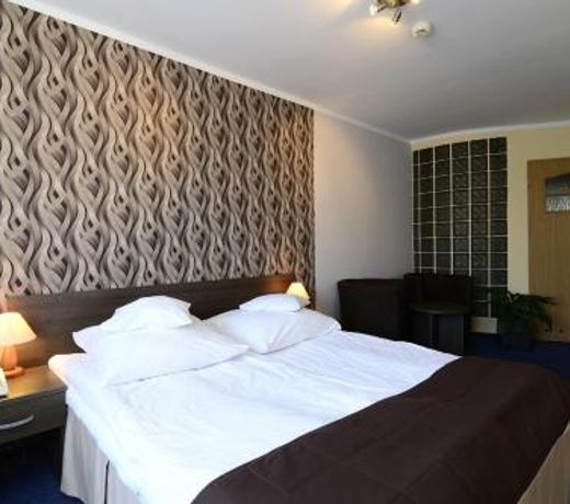 Hotel IKAR