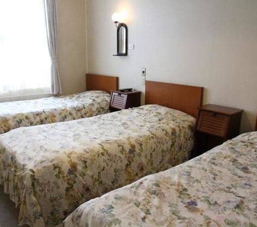 Ishiuchi Pension Bruges