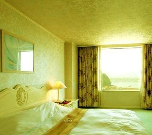 Chuncheon Bears Hotel