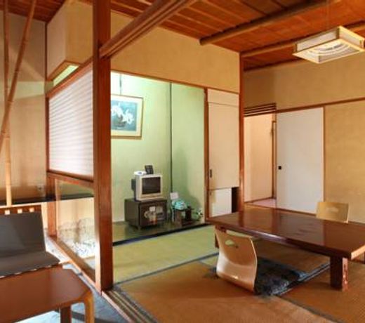 Hatsunoyu