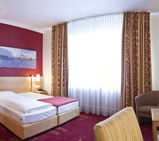 Levy's Rooms & Breakfast