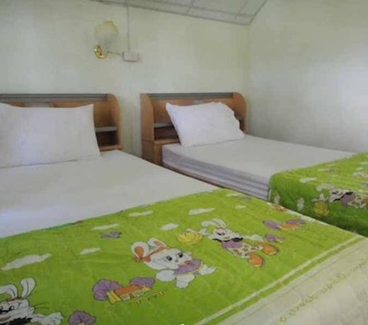 Baan Suan Rim Nam Resort