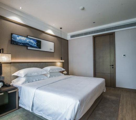 Joy Hotel
