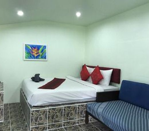 Vaccinated Staff -OYO 75304 Riverside Guesthouse
