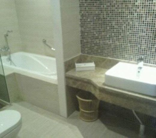 Wuhan Jingcui Hotel