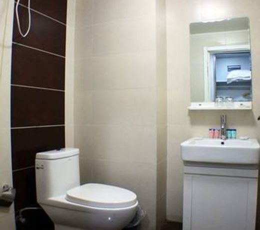 Manhattan Hotel