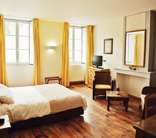HÃ´tel des Deux Forts