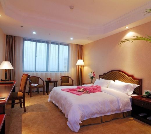 Binjiangge Hotel