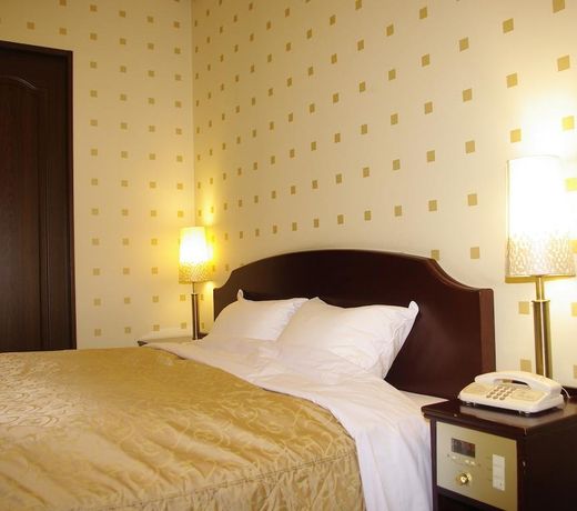 Urban Hotel