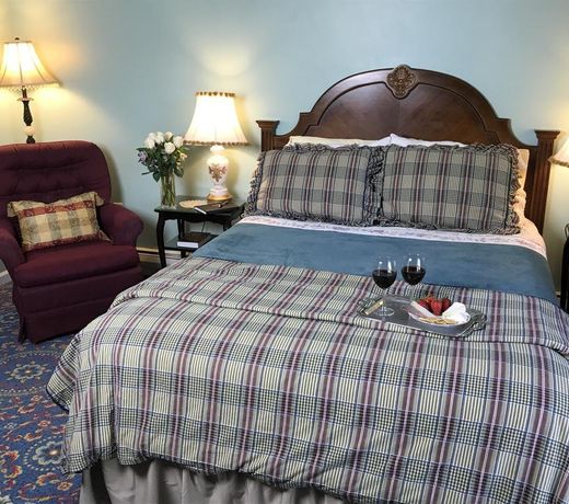 Fox & Hound Bed & Breakfast of New Hope