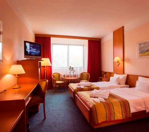 Atrium Palace Hotel