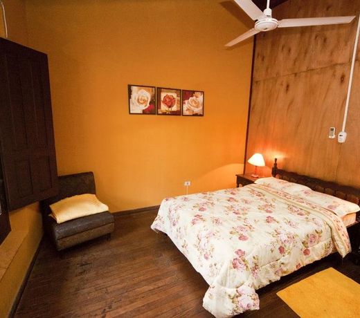 Black Cat Hostel