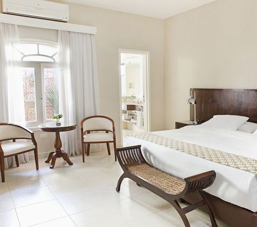 Las Lomas Casa Hotel