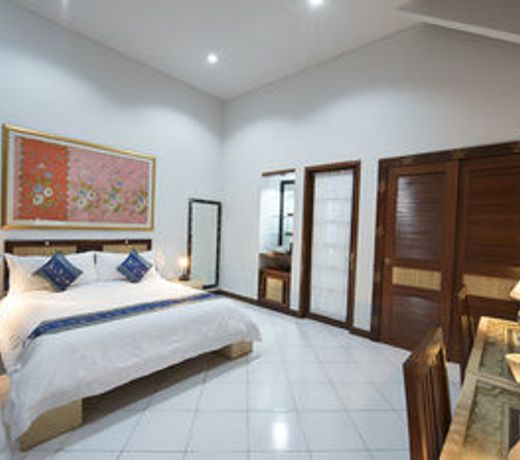 Villa Almarik Resort