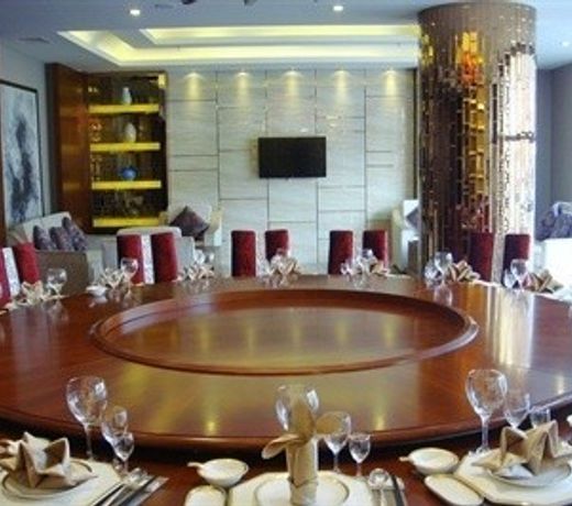 Bayside Plaza Hotel