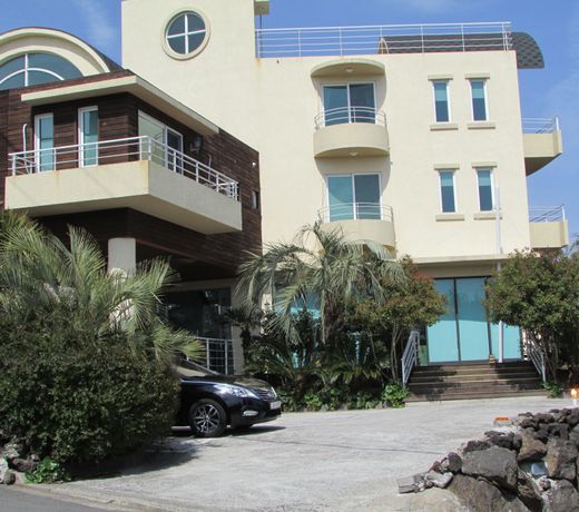 Palm Hill Pension