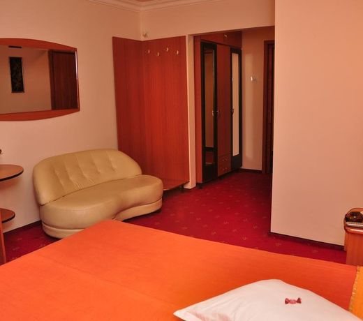 Hotel Royal Plaza