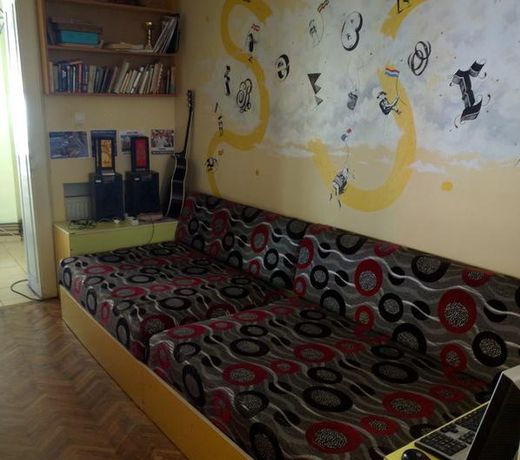 Freeborn Hostel