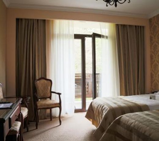 Hotel Foisorul cu Flori