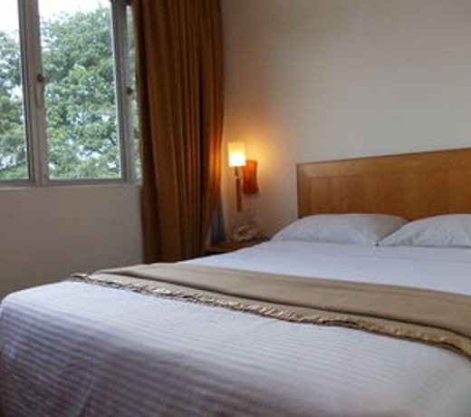 Hotel Sri Sutra - PJ Jalan 227