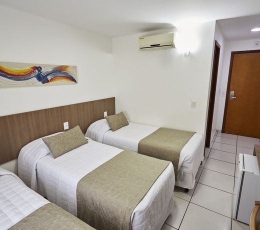 Villa Park Hotel