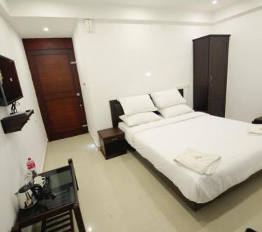SS Beach Resort