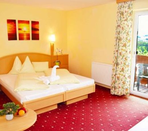 HOTEL BERGGASTHOF SCHWAIGHOFWIRT