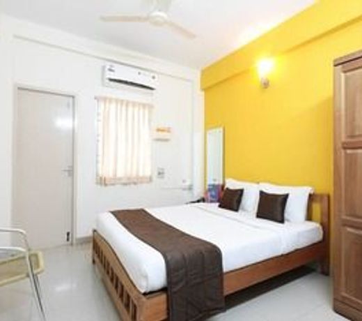 HOTEL APPLE INN