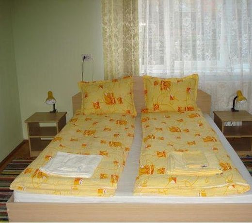 GyÃ¶ngyvirag Vendeghaz
