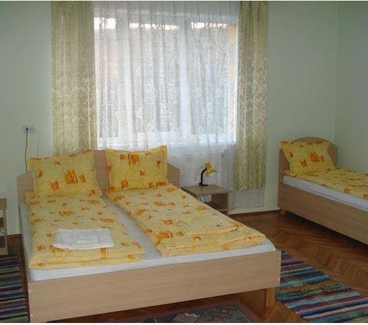 GyÃ¶ngyvirag Vendeghaz