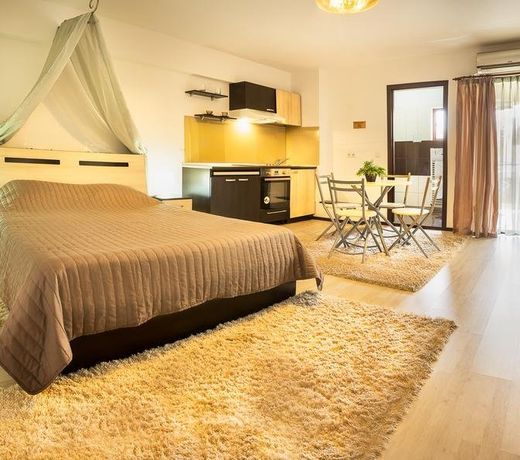 IL Primo Apartments