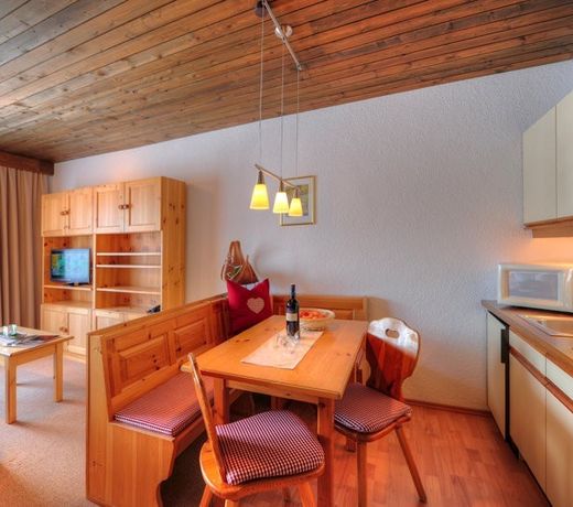 APPARTMENTS LENTSCH