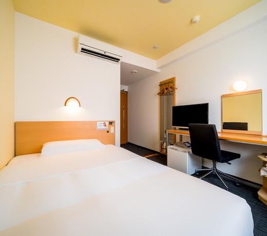 Super Hotel Umeda Higobashi