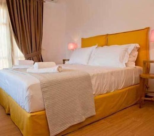 King Size Villas