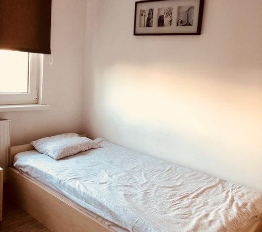Hostel24 BED&BREAKFAST