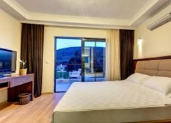 Bizim Ev Hotel - Adults Only фото 2