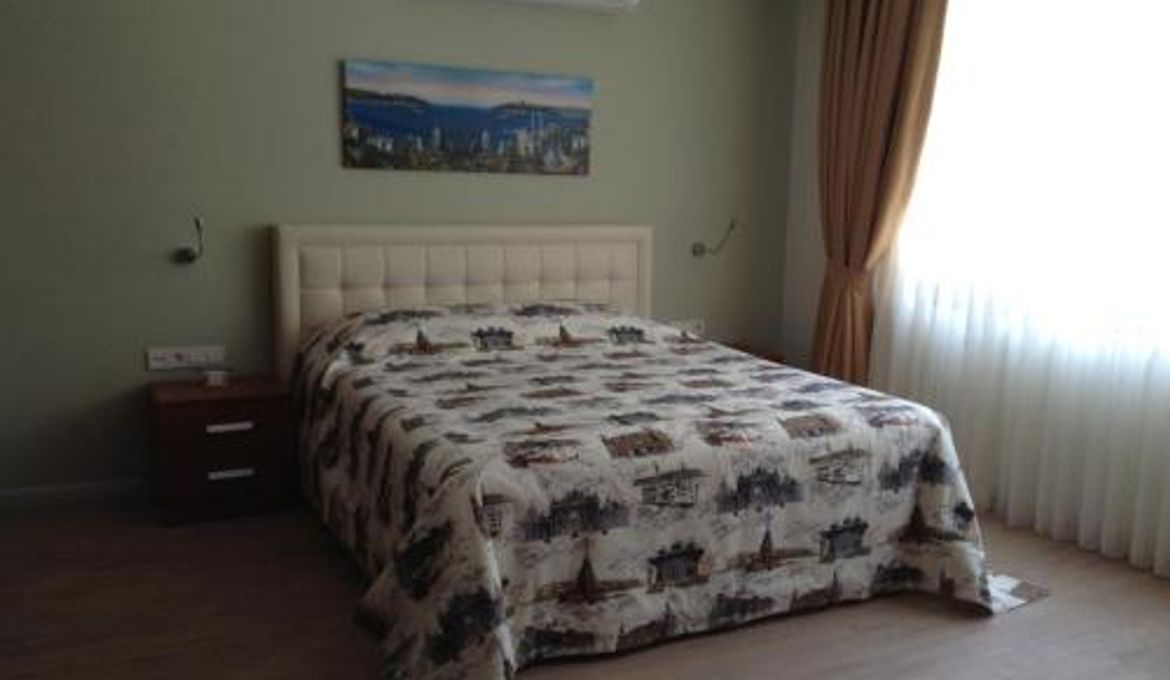 Honey House Apartment