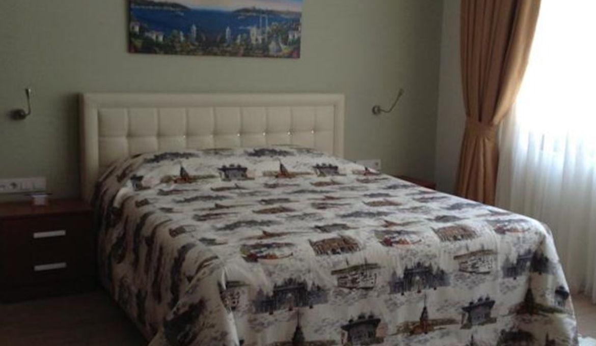 Honey House Apartment