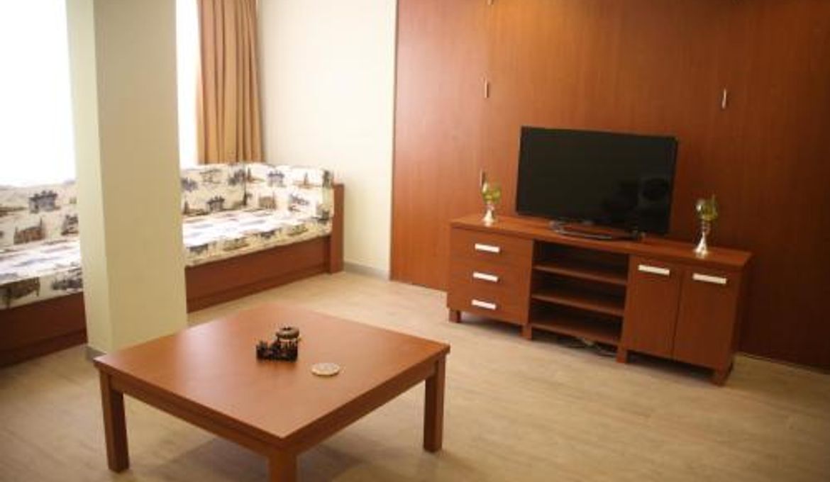 Honey House Apartment