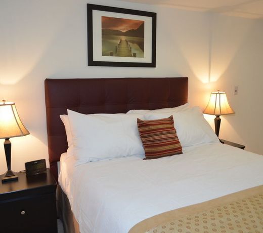Bombay Suites Mississauga