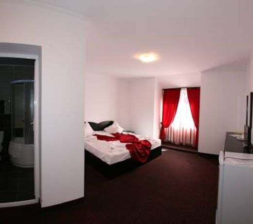 Hotel Iri