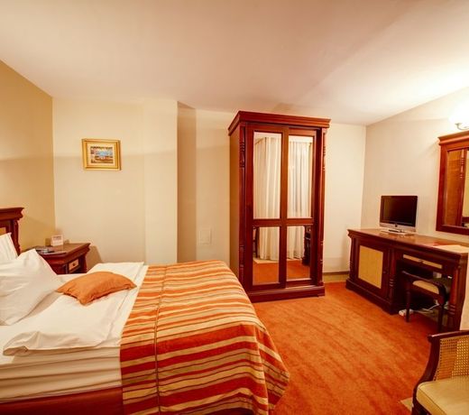Atrium Hotel Ateneu City Center