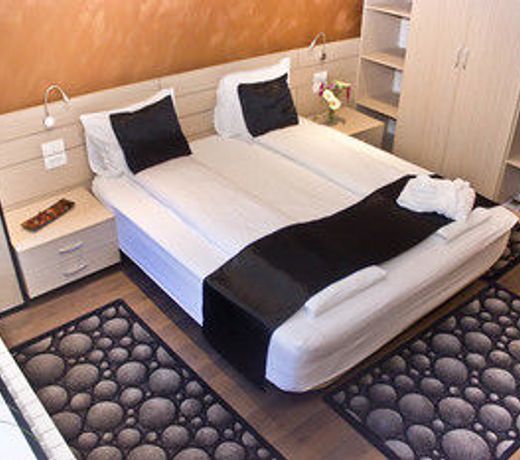 Z Executive Boutique Hotel