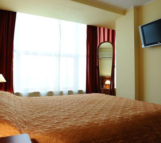 GREEN FORUM HOTEL BUCHAREST