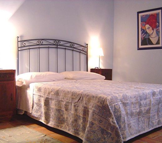 Linearis Holiday House