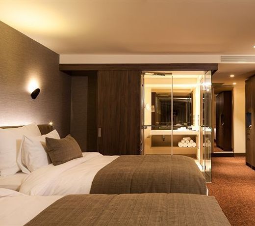 Kronwell Brasov Hotel